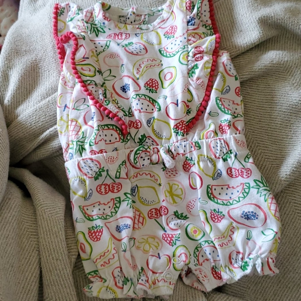 Baby girl 3 romper set